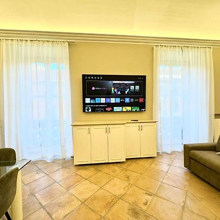 Lux Apartment Cavour Rzym Zewnętrze zdjęcie
