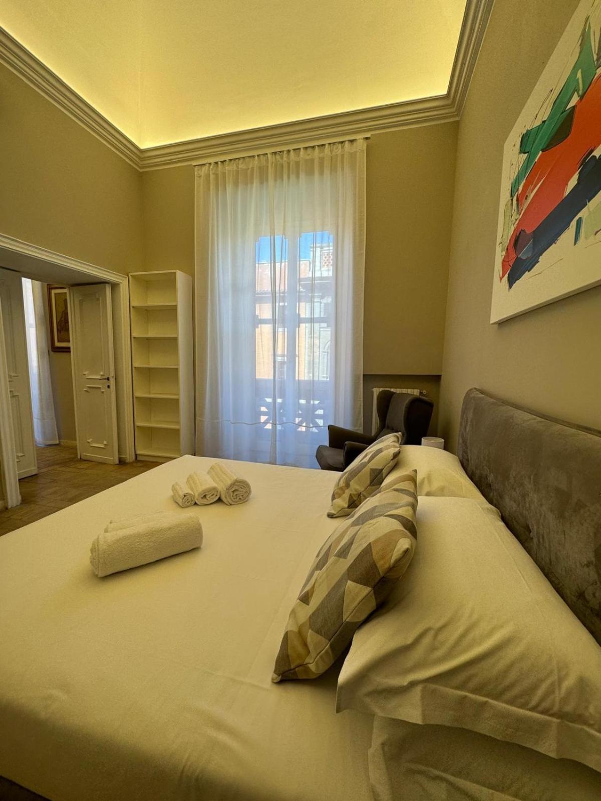 Lux Apartment Cavour Rzym Zewnętrze zdjęcie