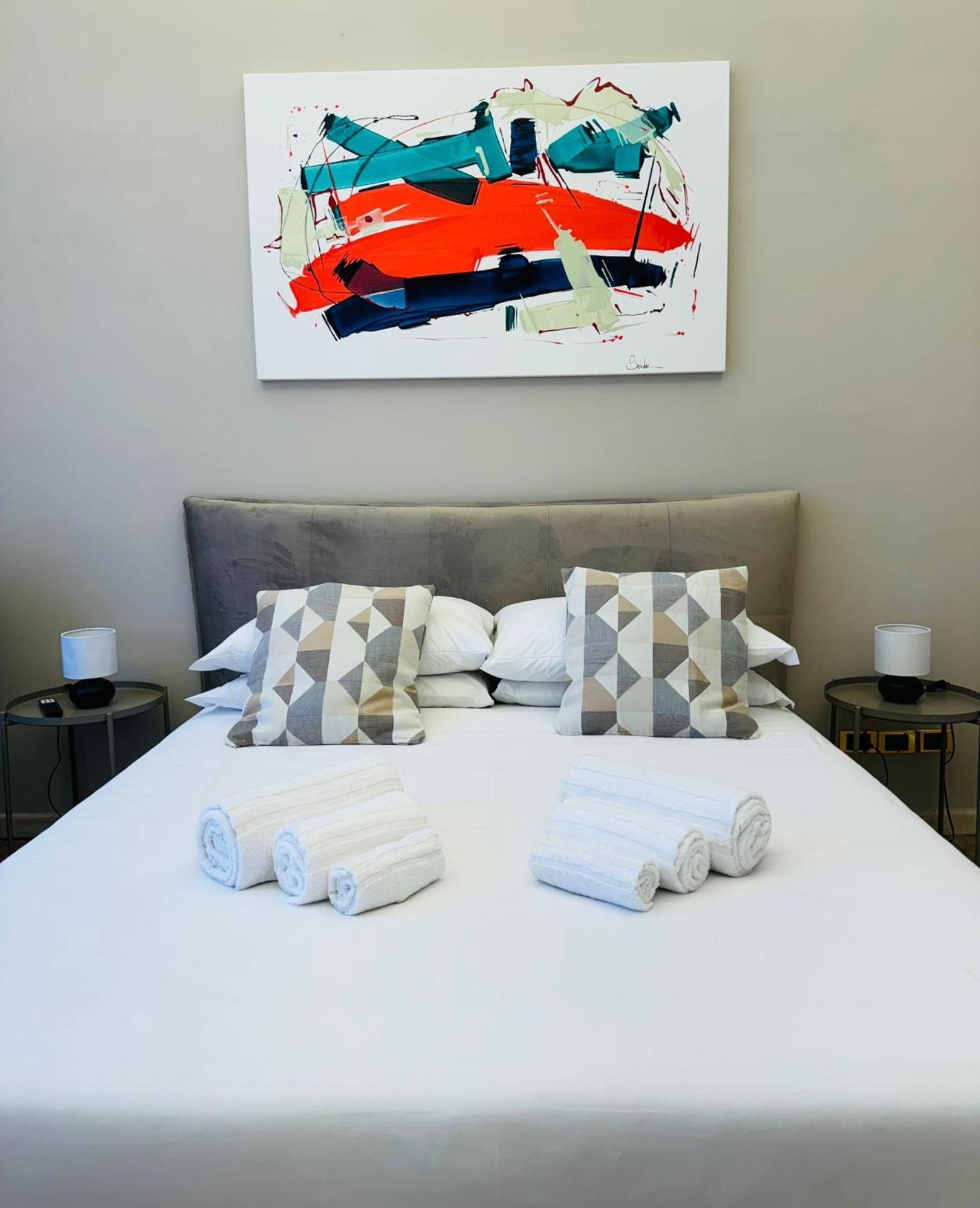 Lux Apartment Cavour Rzym Zewnętrze zdjęcie
